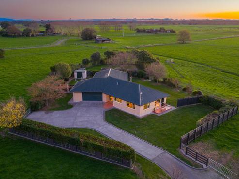 1059 Camerons Line, Feilding