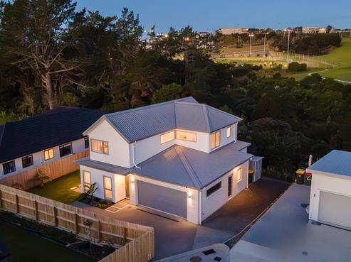 69 Glenvar Ridge Road, Long Bay
