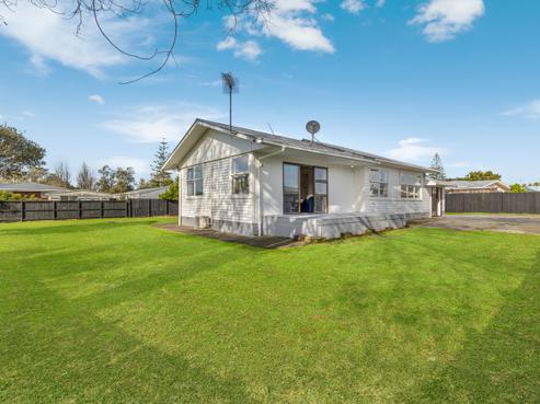9 Kambalda Street, Mangere Bridge