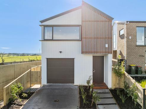 28 Kotiu Place, Massey