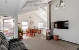 4/35 Georges Drive, Napier South