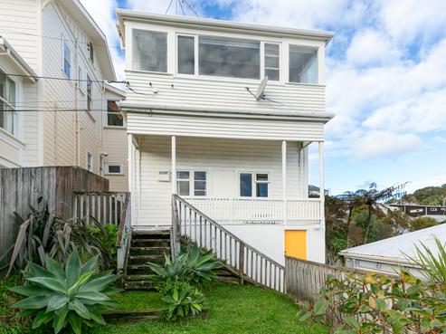 21 Hiropi Street, Newtown