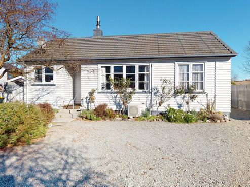 22 Beach Road, Hampstead