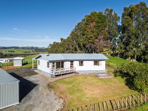 8 Mills Access Road, Taupo Bay/Totara North
