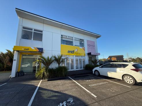82 Main Road, Kumeu