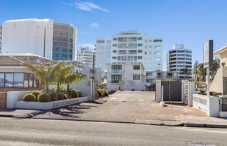 3/5 The Mall, Mount Maunganui