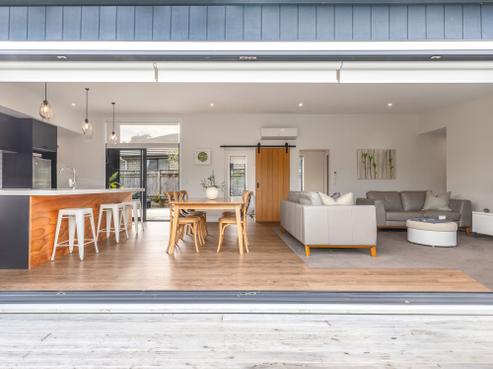 9 Tauhou Place, Waikanae
