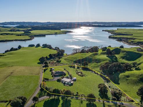 192 Hauroto Bay Road, Raglan