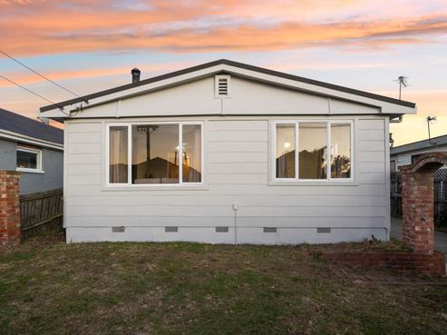 45 Effingham Street, North New Brighton