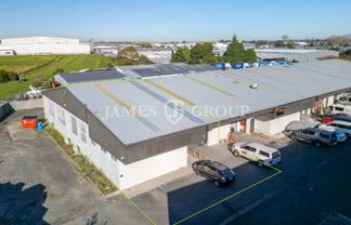 338m2 High-Stud Industrial Unit with Parking