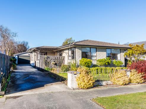 3 Clipper Place, Redwood