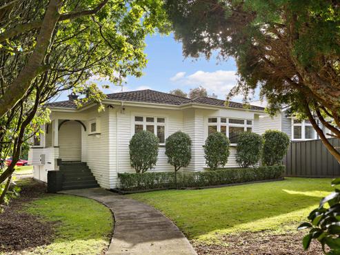 37 Ferryhill Road, Epsom
