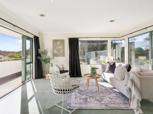 1 Becker Way, Karori