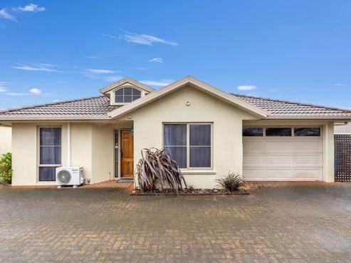 64C Pererika Street, Victoria