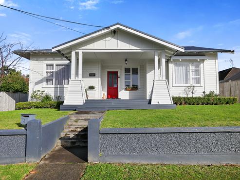 4 Dartmoor Avenue, Westown