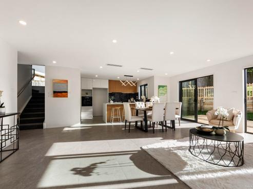 16 Millstream Drive, Henderson