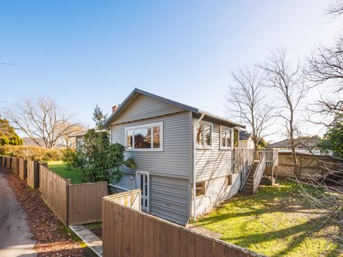 28 Karina Terrace, Roslyn