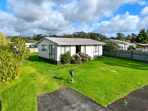 12 Starforth Place, Henderson