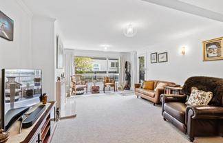 2/36 Office Road, Merivale