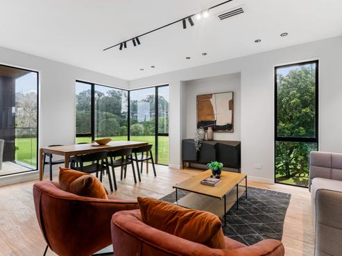 2/53 Regina Street, Westmere