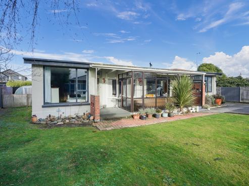 105 Avenal Street, Avenal