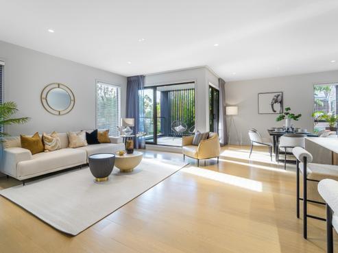 201C Hurstmere Road, Takapuna