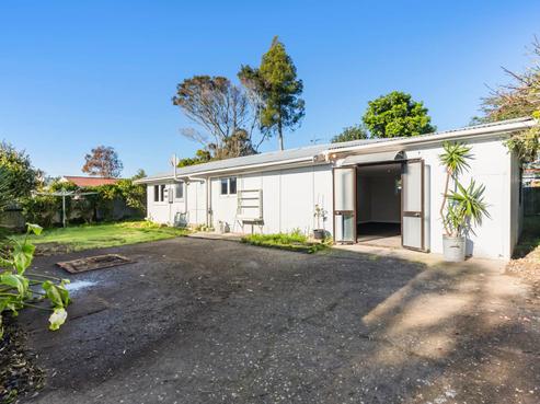 2A Nile Road, Kelston