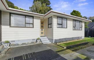 12b Garnet Grove, Birchville