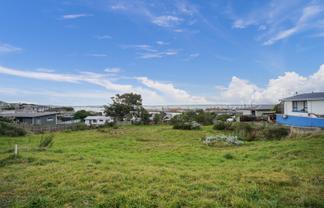 289 Foyle Street, Bluff