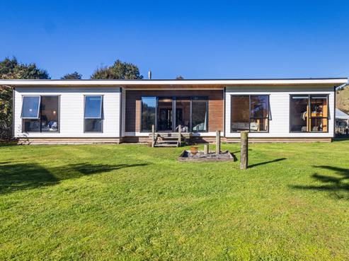 18 Kaitieke Road, National Park
