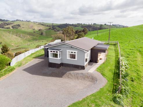 875 State Highway 27, Kaihere