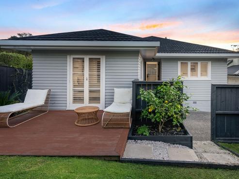 1/206 Beach Road, Campbells Bay