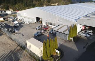 Tidy Warehouse with Yard 