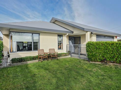 1015 Caroline Road, Mayfair