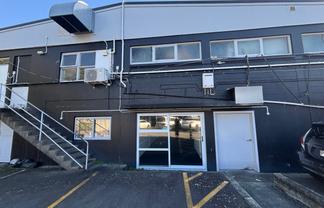 Refurbished Studio, Prime Location