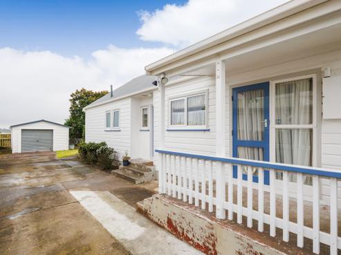 2 Ryder Crescent, Levin