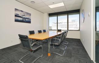 Office with Stunning Views