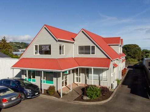 33 Kapiti Road, Paraparaumu