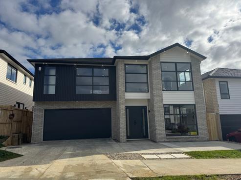 10 Knockanara Drive, Flat Bush