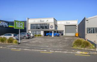 High Profile Penrose Warehouse