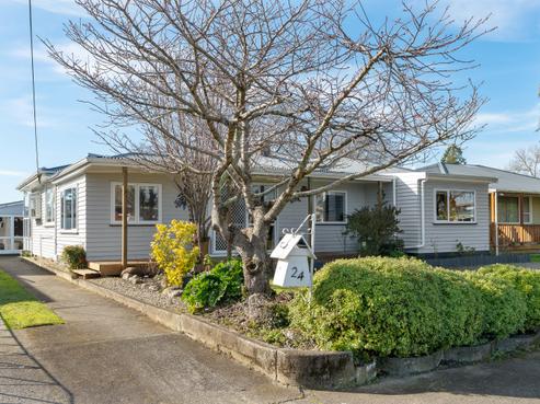 24 Fergusson Street, Solway
