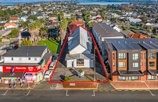 RARE FREEHOLD WITH UNLIMITED POSSIBILITIES
