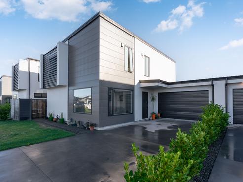 31 Marine Corps Drive, Solway
