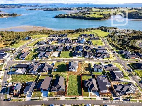 8 Waikohi Avenue, Glenbrook