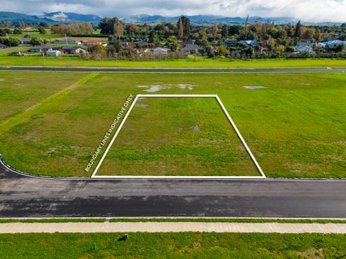 8 Ross Taylor, Upper Plain