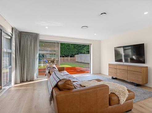 18 Cherry Avenue, Darfield