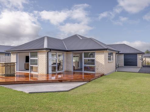 18 Cherry Avenue, Darfield