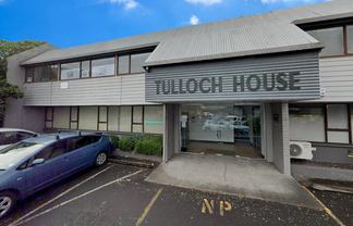 Freshly Renovated Open-Plan Office