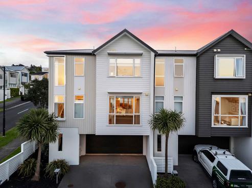 1 Watermill Lane, Silverdale
