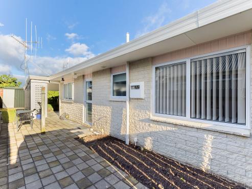 9A Saxton Street, Levin